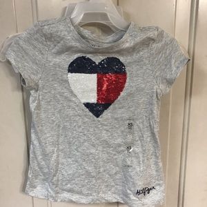 Tommy Hilfiger TShirt ♥️💟💙